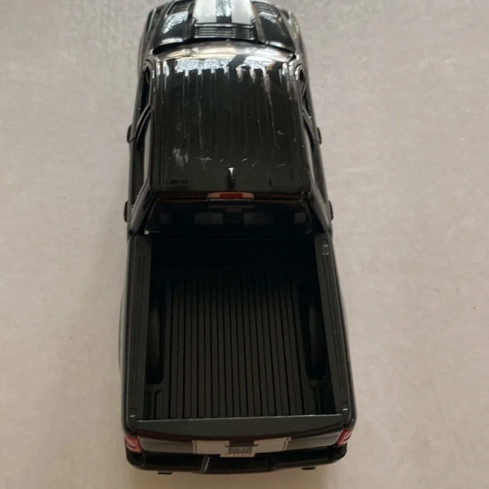 2019 Dodge Ram 1500 1:27 scale Black Toy Truck by Motor Max